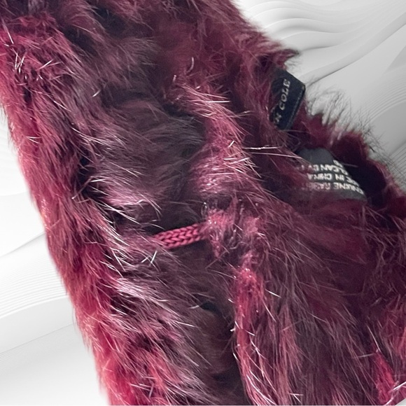 Kenneth Cole Aubergine Plum Purple Rabbit Fur Stole - Picture 5 of 11